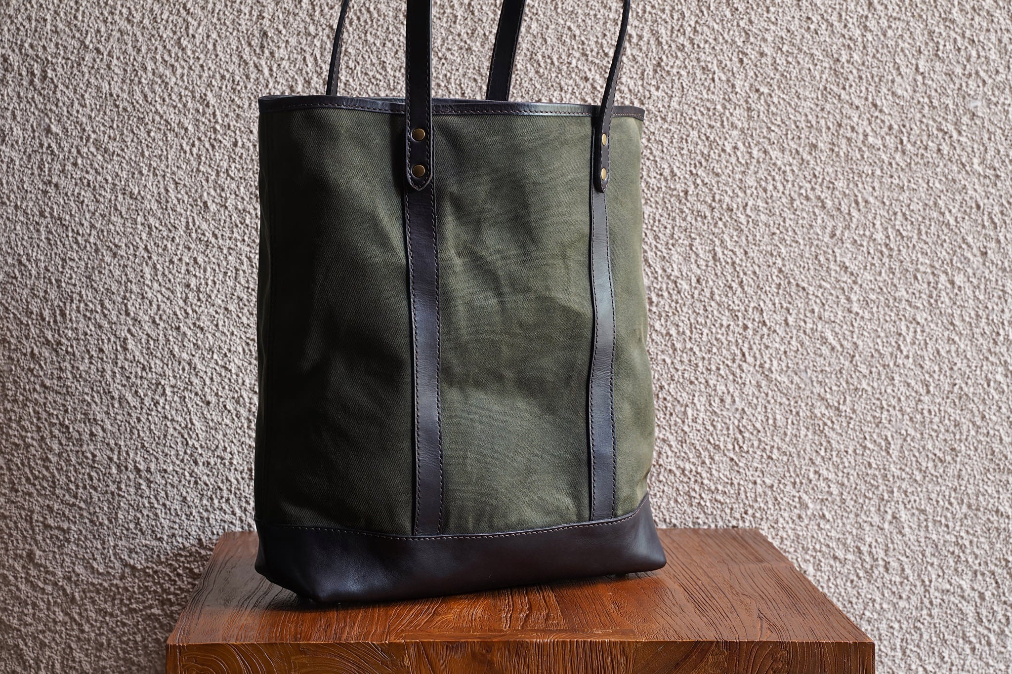 Slim Tote/Olive - Waxed Twill - 2 Weeks Preorder